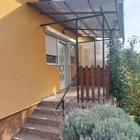Hébergement de vacances Sehr Schoenes Balatonujlak